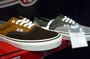 is_vans100217_02.jpg